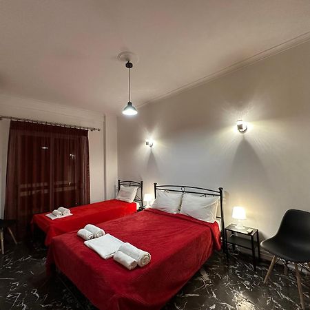 Modern & Minimal Athens Apartment Exteriör bild